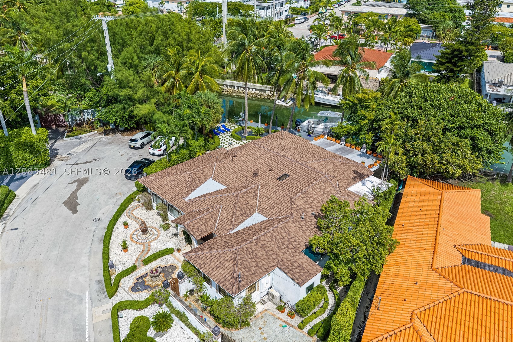 1150 N Biscayne Point Rd, Miami Beach FL 33141
