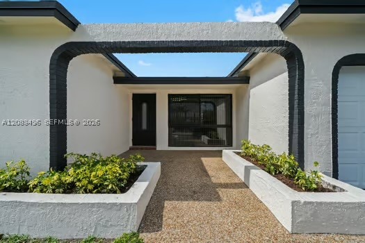 10171 NW 24th St, Sunrise FL 33322