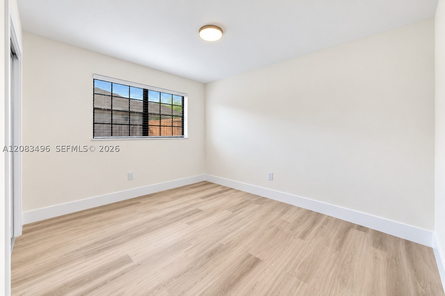 10171 NW 24th St, Sunrise FL 33322