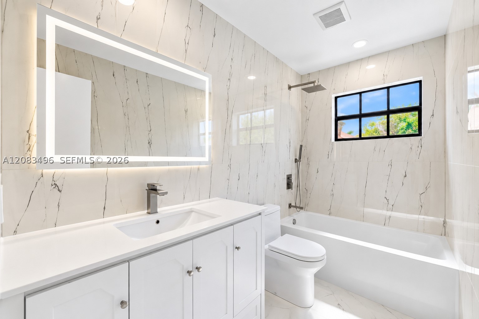 10171 NW 24th St, Sunrise FL 33322