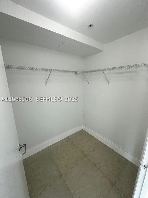 92 SW 3rd St #1107, Miami FL 33130