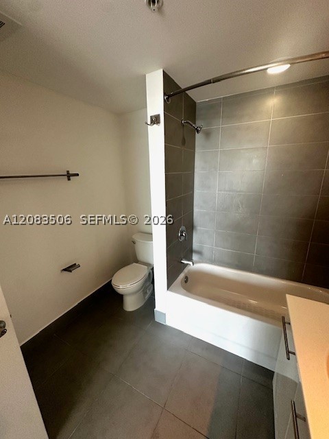 92 SW 3rd St #1107, Miami FL 33130