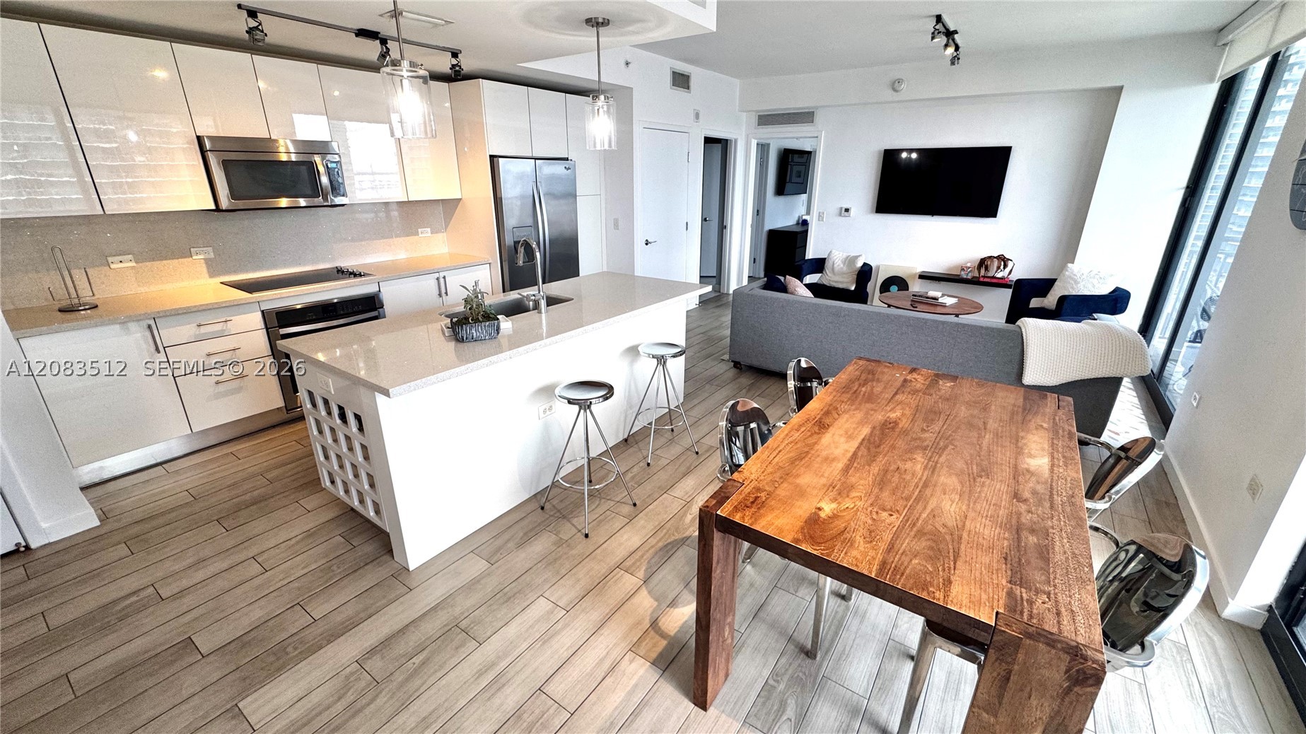 999 SW 1st Ave #2303, Miami FL 33130
