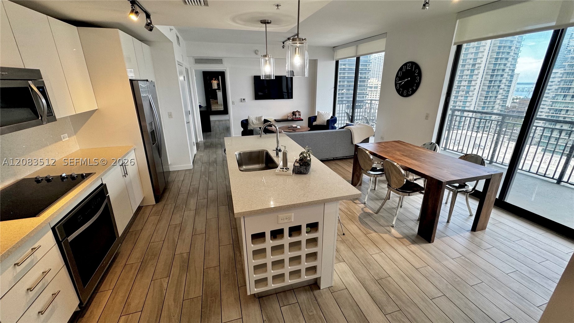 999 SW 1st Ave #2303, Miami FL 33130