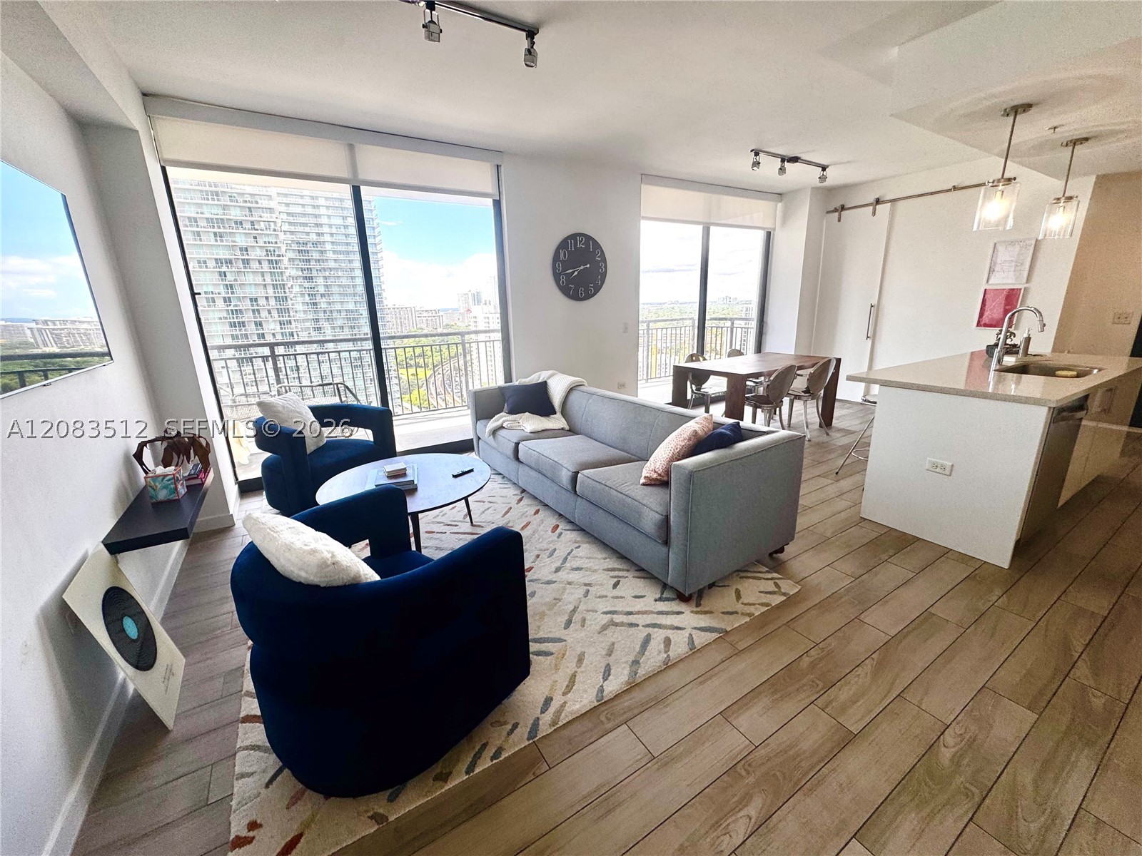 999 SW 1st Ave #2303, Miami FL 33130