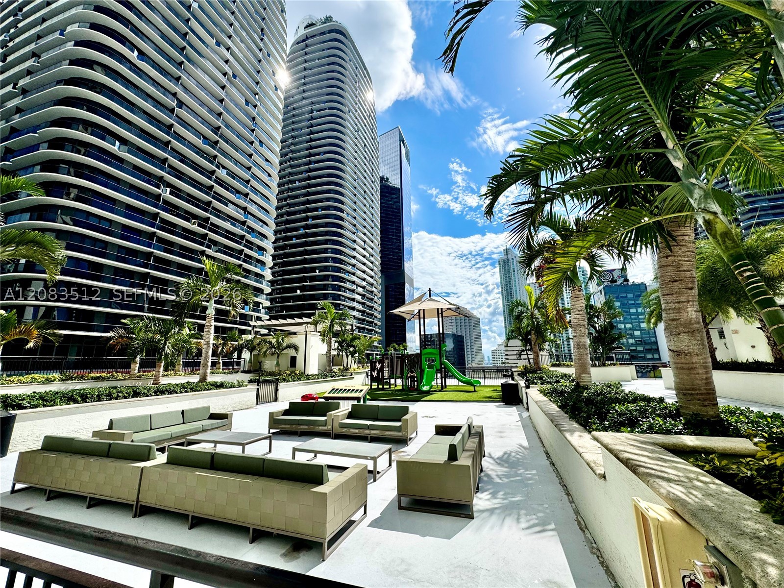 999 SW 1st Ave #2303, Miami FL 33130