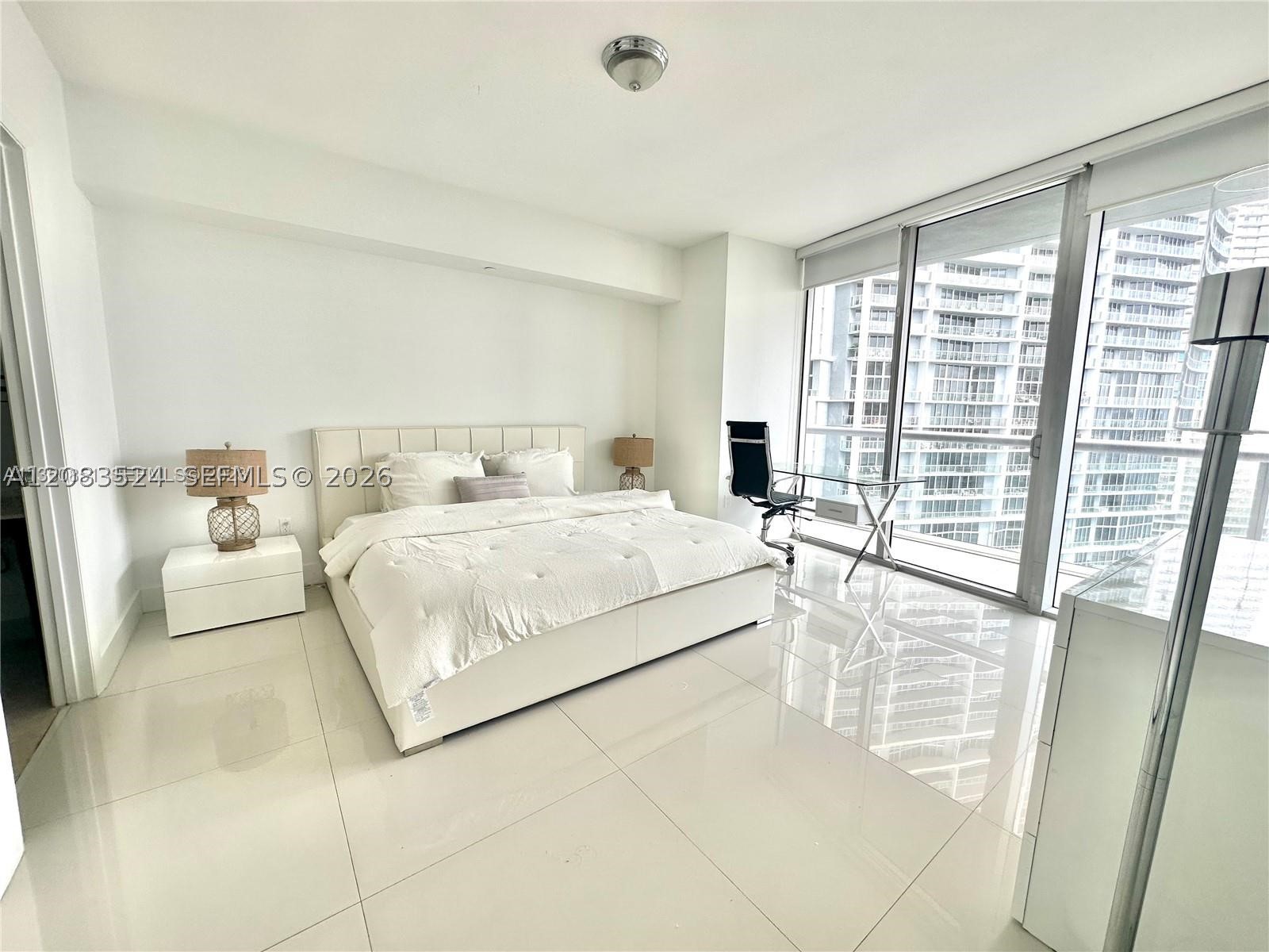 495 Brickell Ave #2702, Miami FL 33131