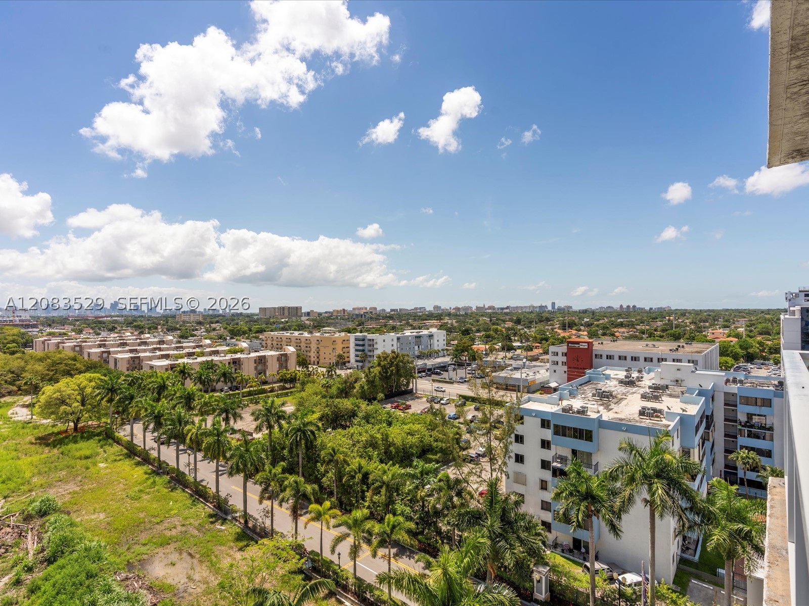 5077 NW 7th St #1117, Miami FL 33126
