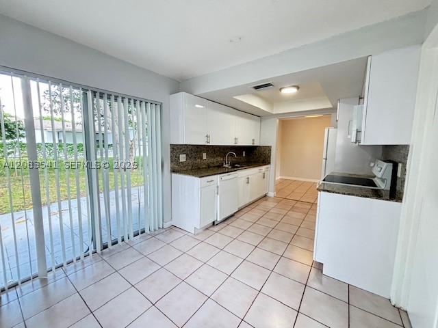 6241 SW #8, North Lauderdale FL 33068