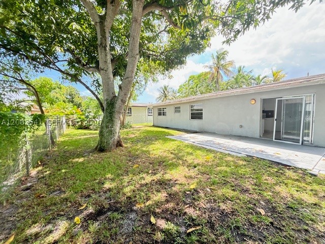 6241 SW #8, North Lauderdale FL 33068