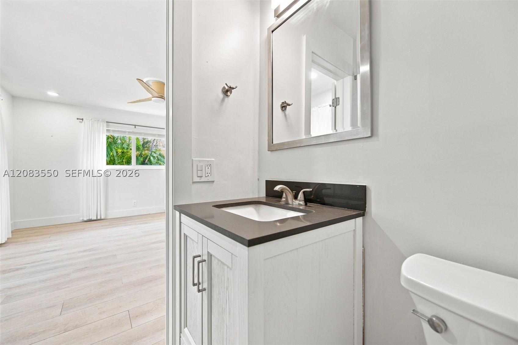 807 SE 9th Ter, Deerfield Beach FL 33441