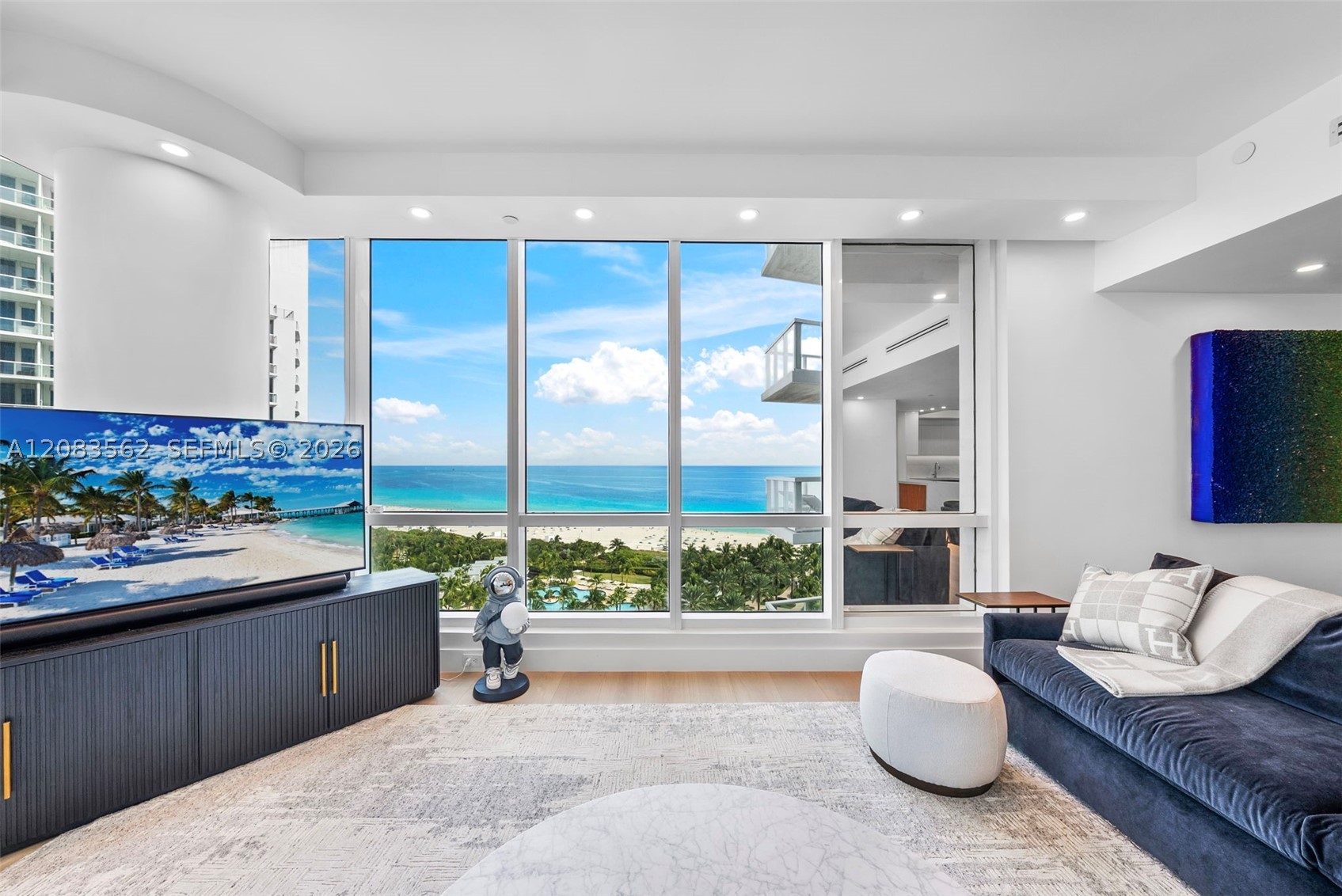 100 S Pointe Dr #1409/10, Miami Beach FL 33139