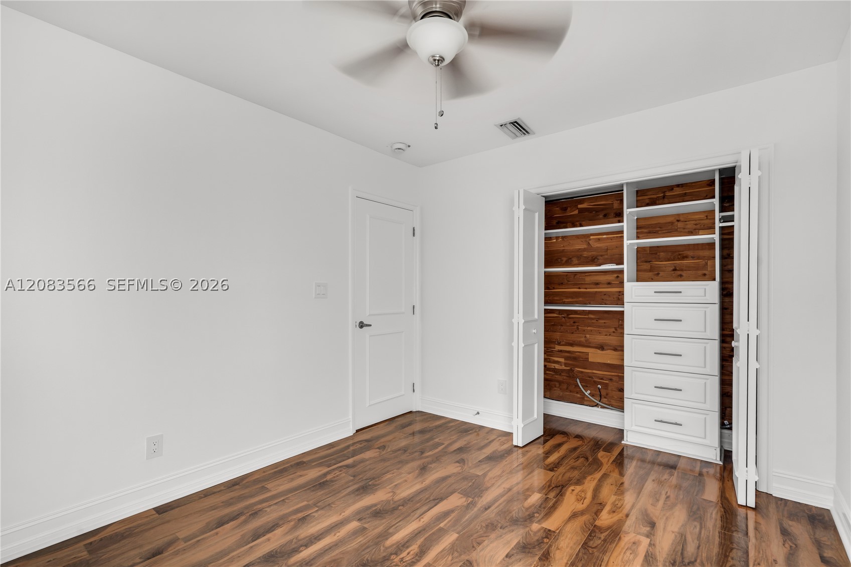 720 NE 17th Ter, Fort Lauderdale FL 33304