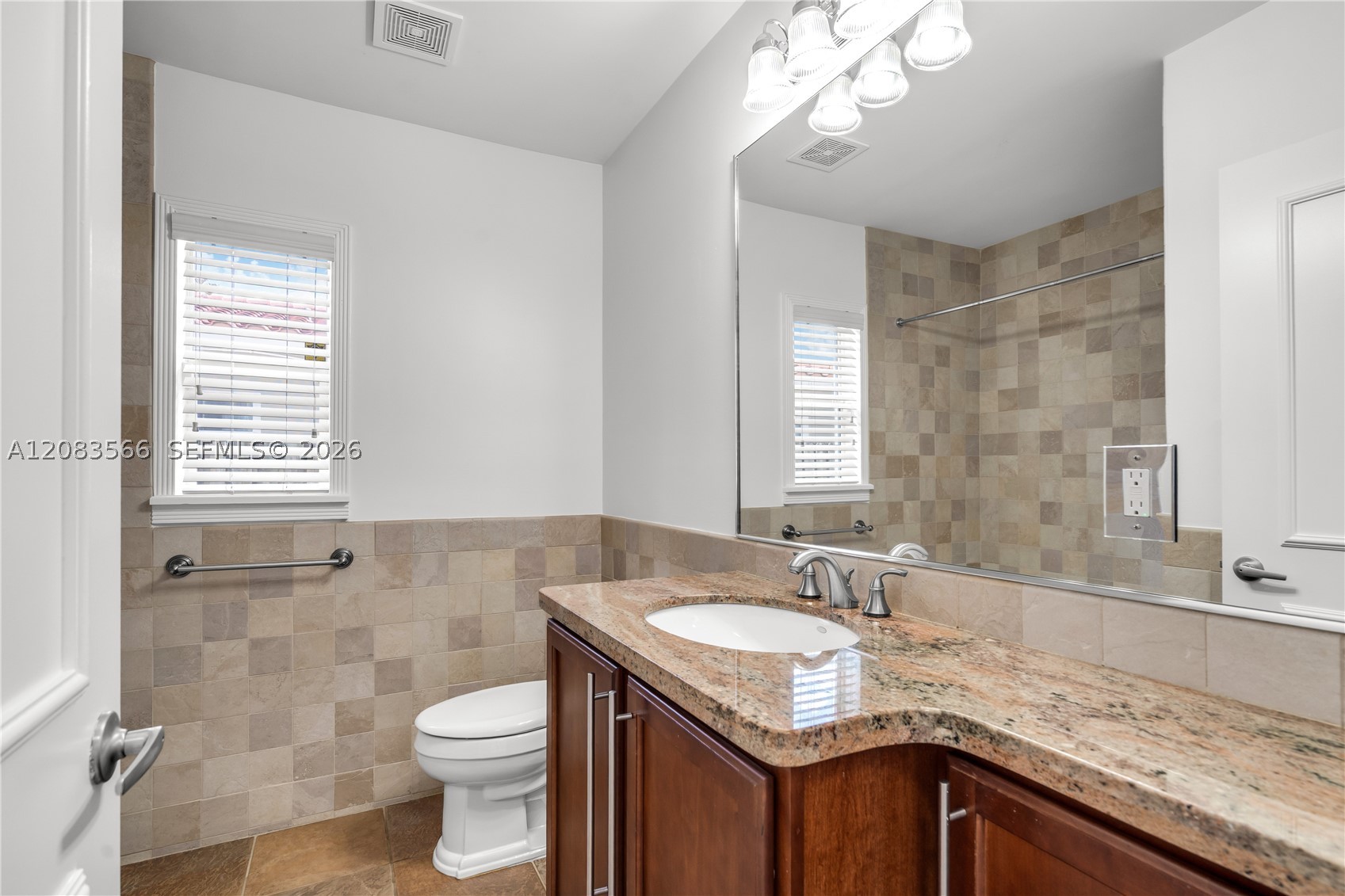 720 NE 17th Ter, Fort Lauderdale FL 33304