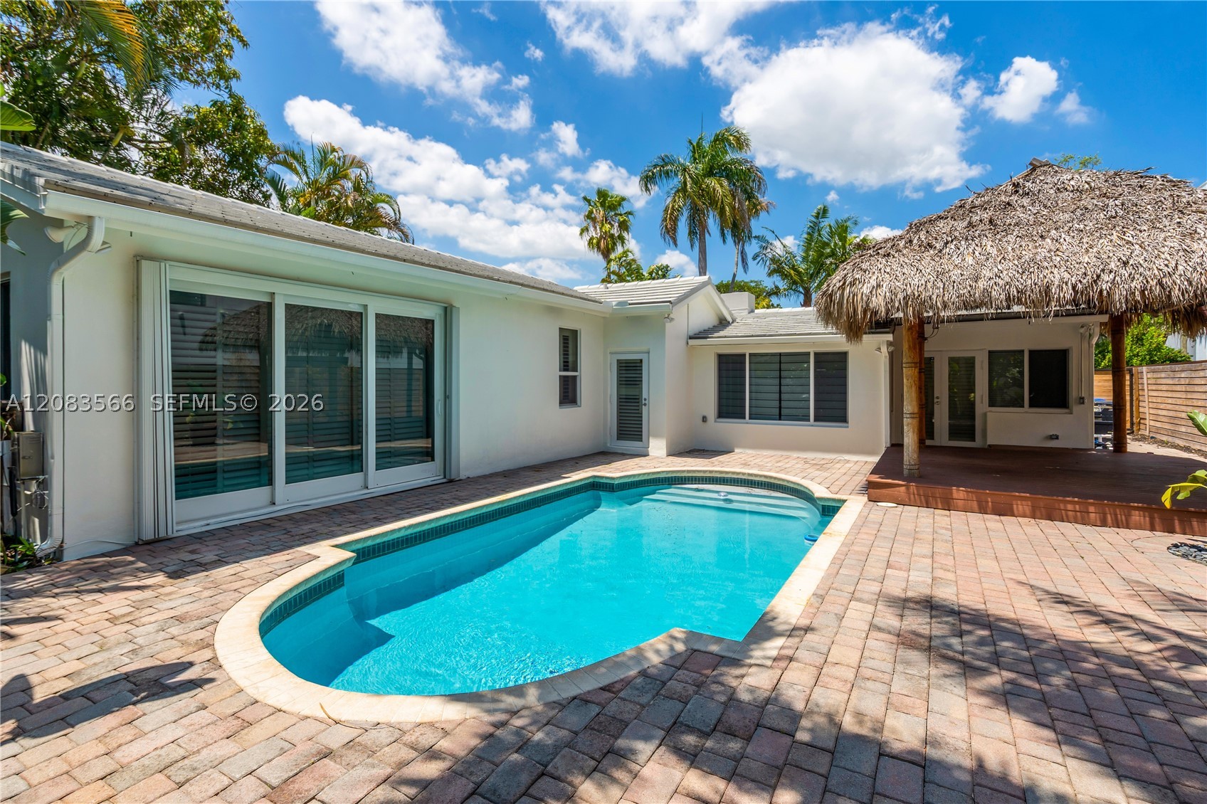 720 NE 17th Ter, Fort Lauderdale FL 33304