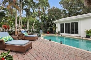 720 NE 17th Ter, Fort Lauderdale FL 33304