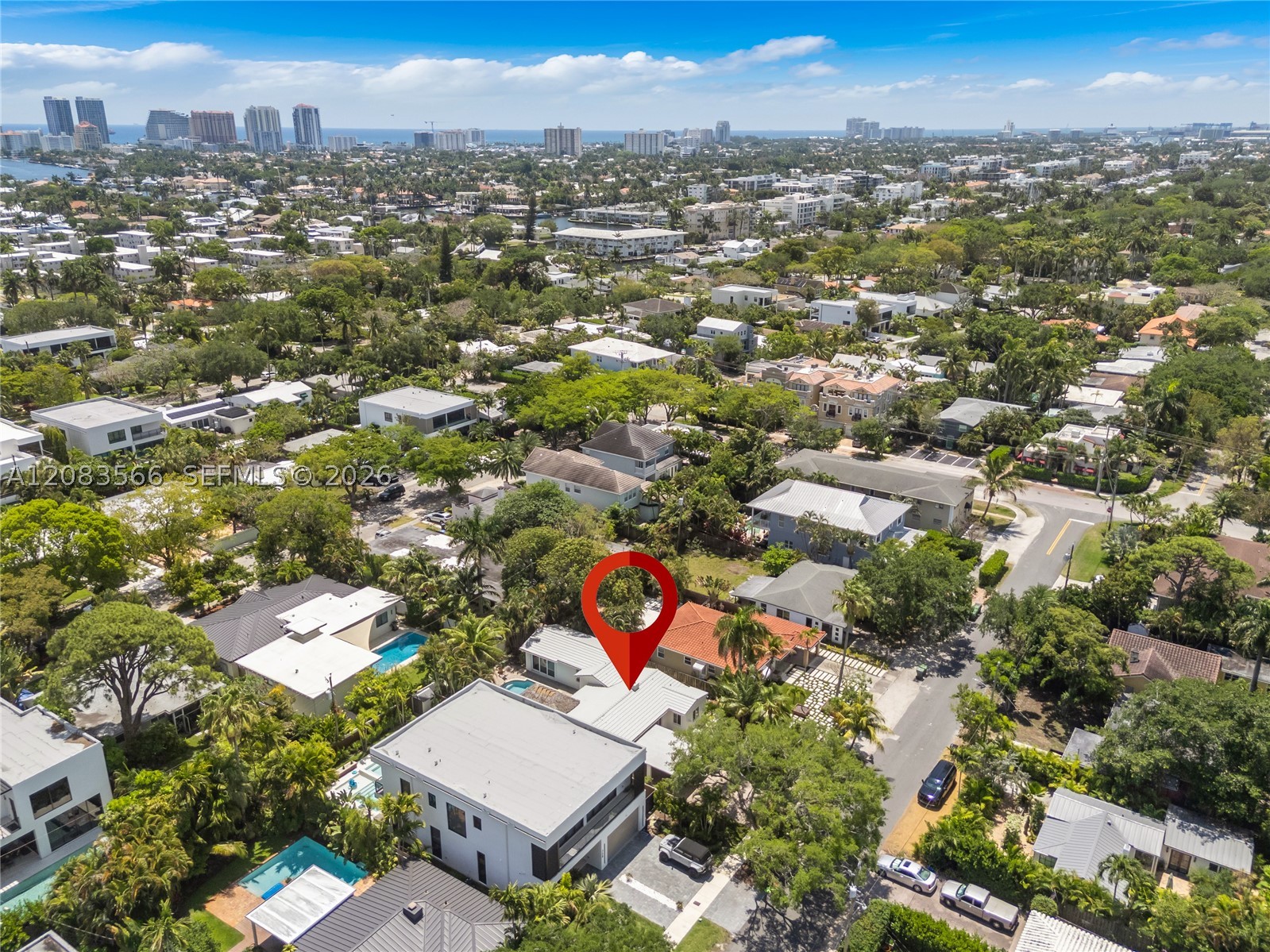 720 NE 17th Ter, Fort Lauderdale FL 33304