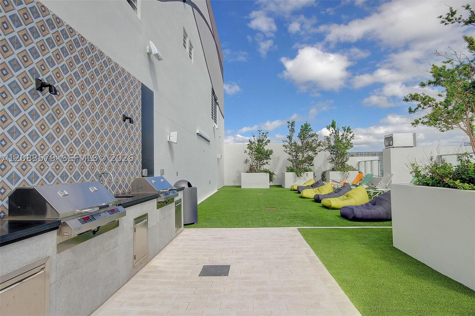 1010 Brickell Ave #1710, Miami FL 33131