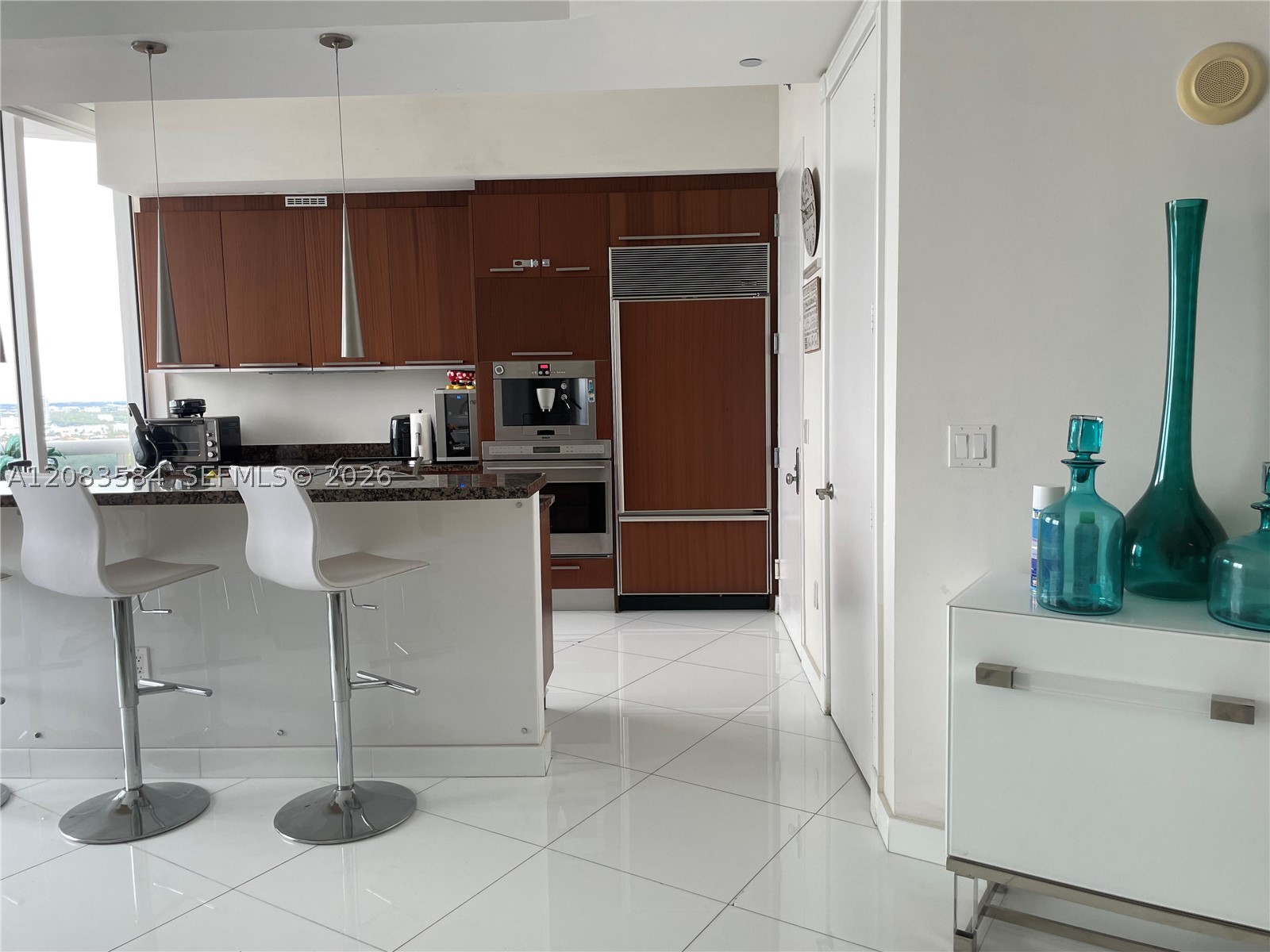 15811 Collins Ave #2305, Sunny Isles Beach FL 33160