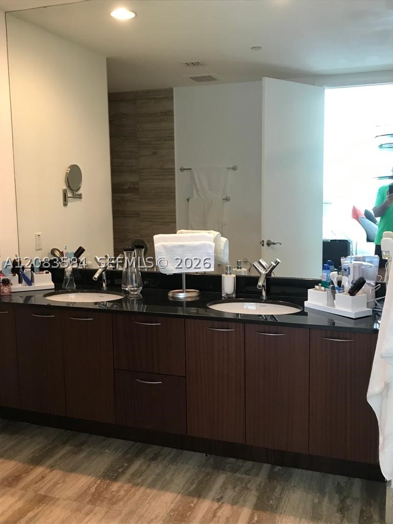 15811 Collins Ave #2305, Sunny Isles Beach FL 33160