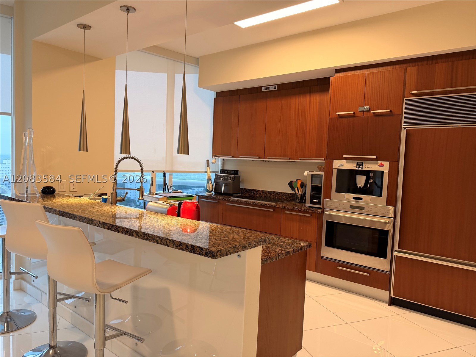 15811 Collins Ave #2305, Sunny Isles Beach FL 33160