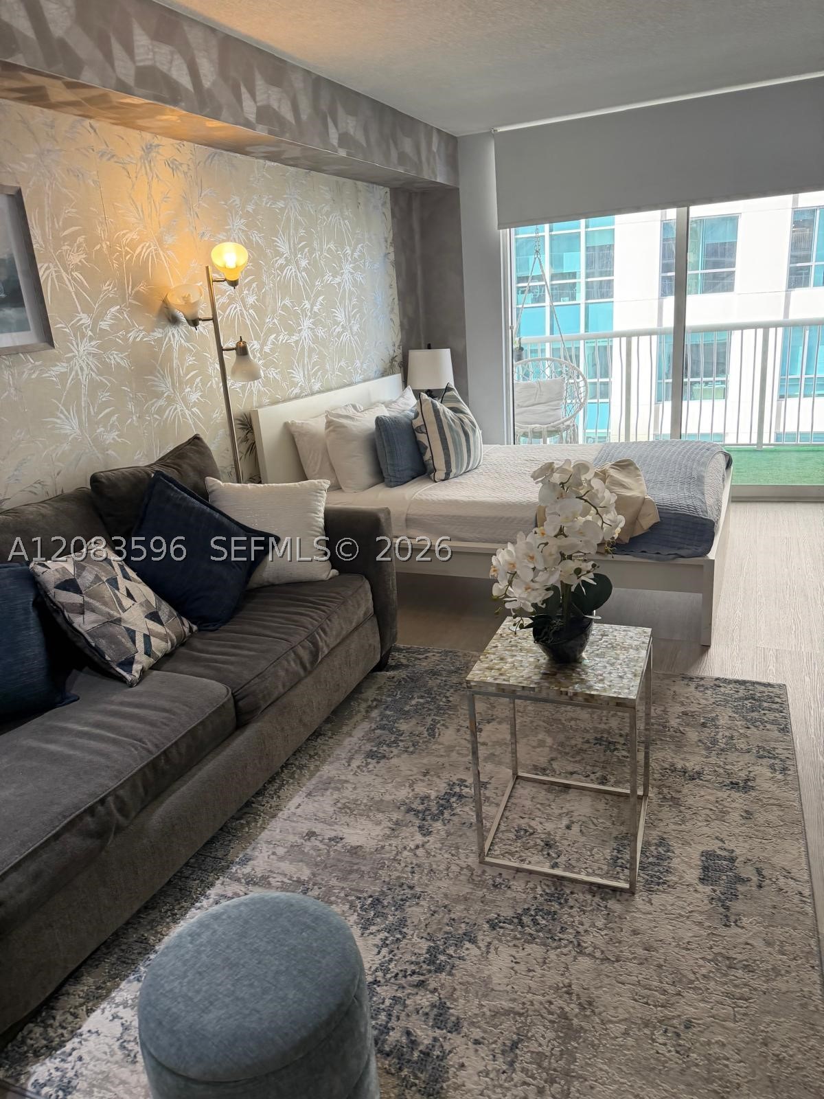 1200 Brickell Bay Dr #1610, Miami FL 33131