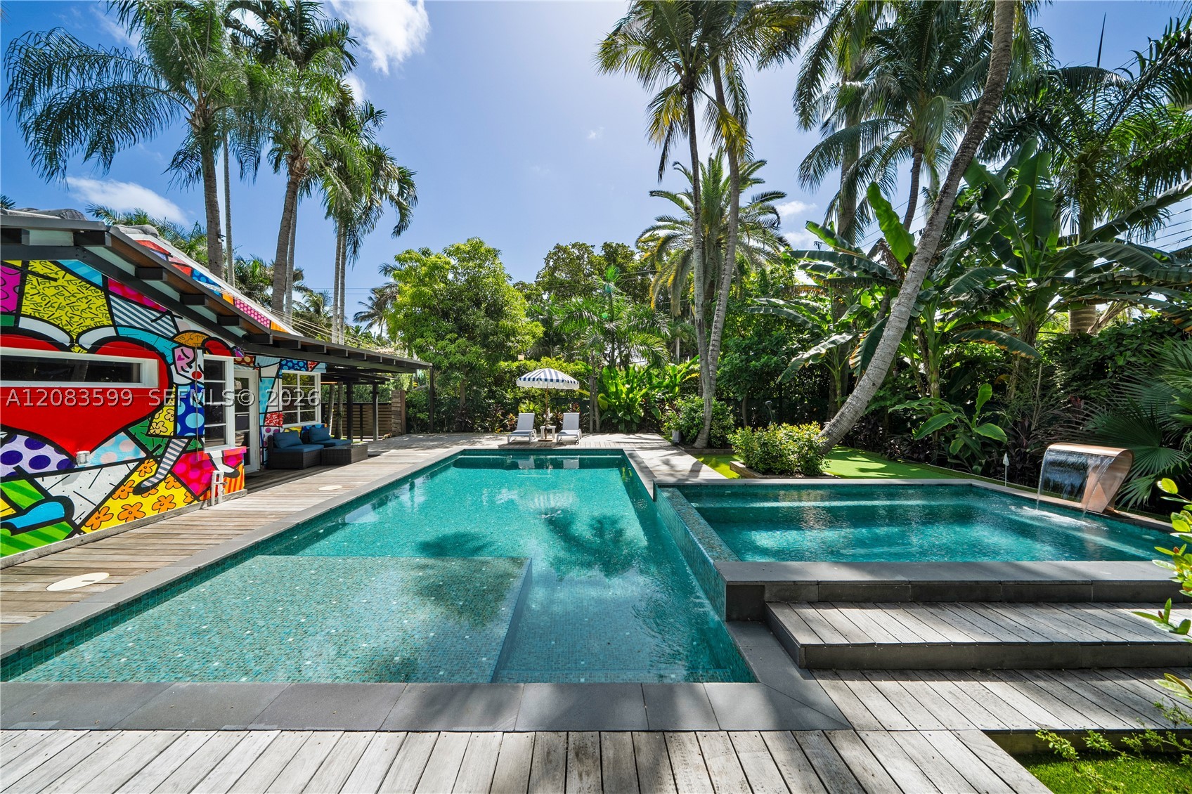238 E San Marino Dr, Miami Beach FL 33139