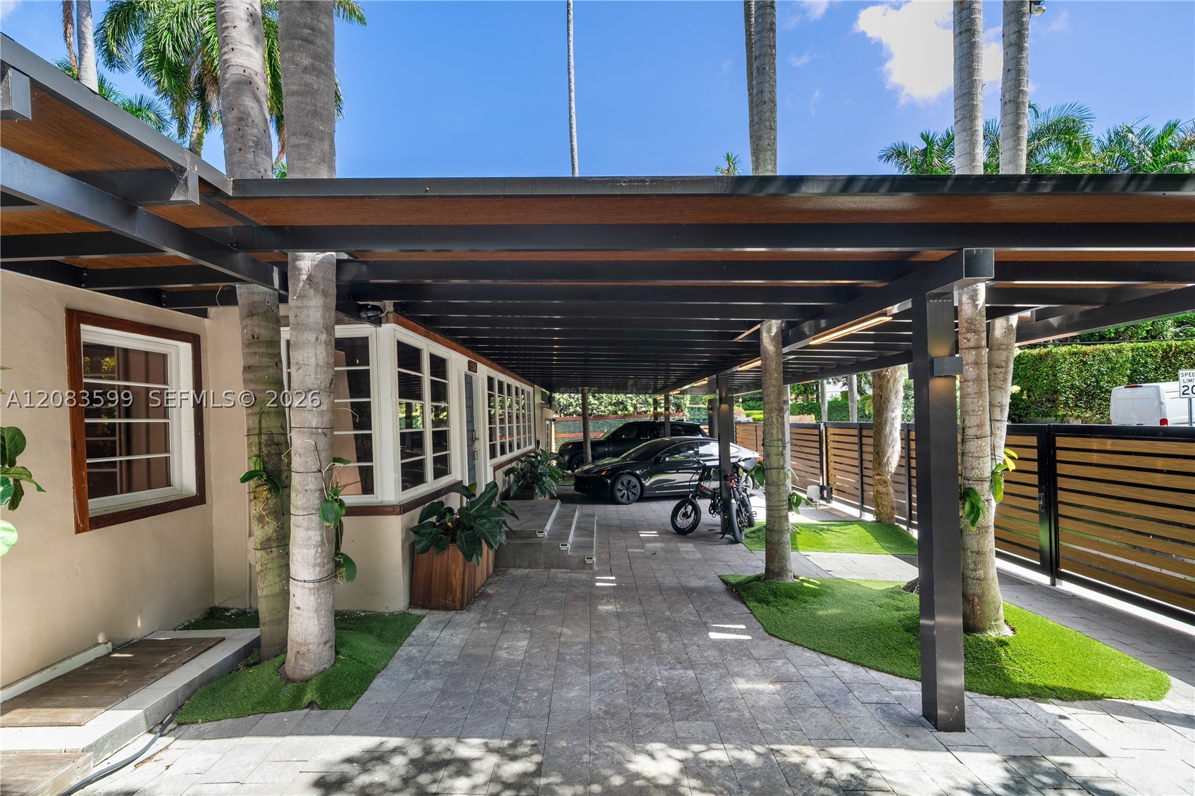 238 E San Marino Dr, Miami Beach FL 33139