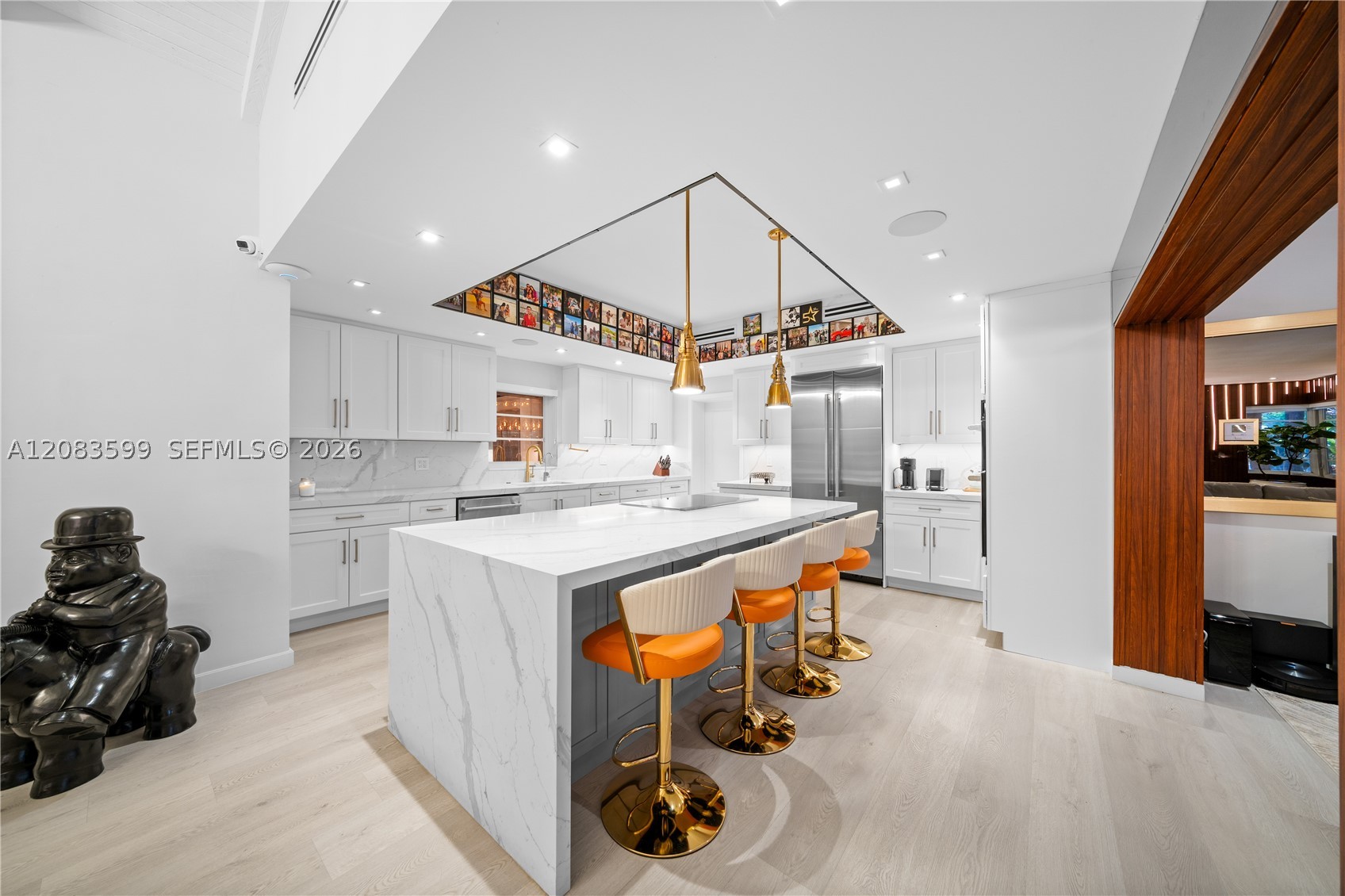 238 E San Marino Dr, Miami Beach FL 33139
