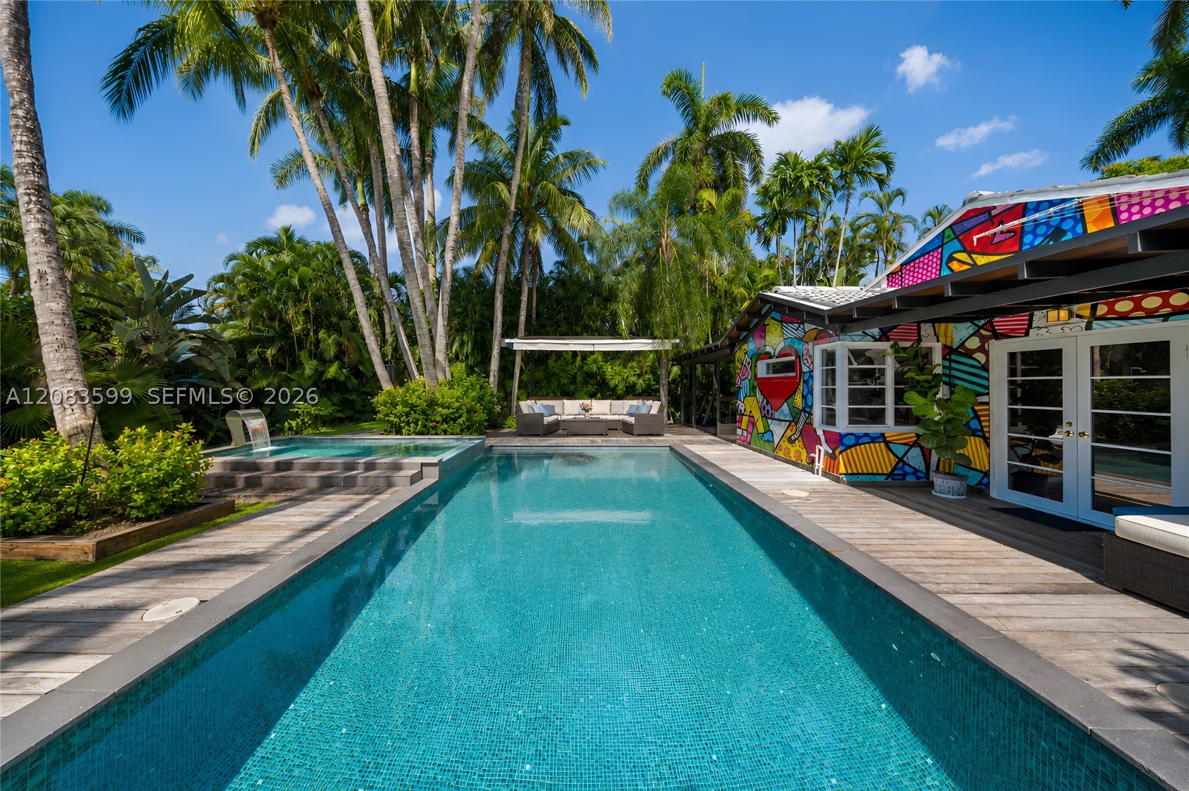 238 E San Marino Dr, Miami Beach FL 33139