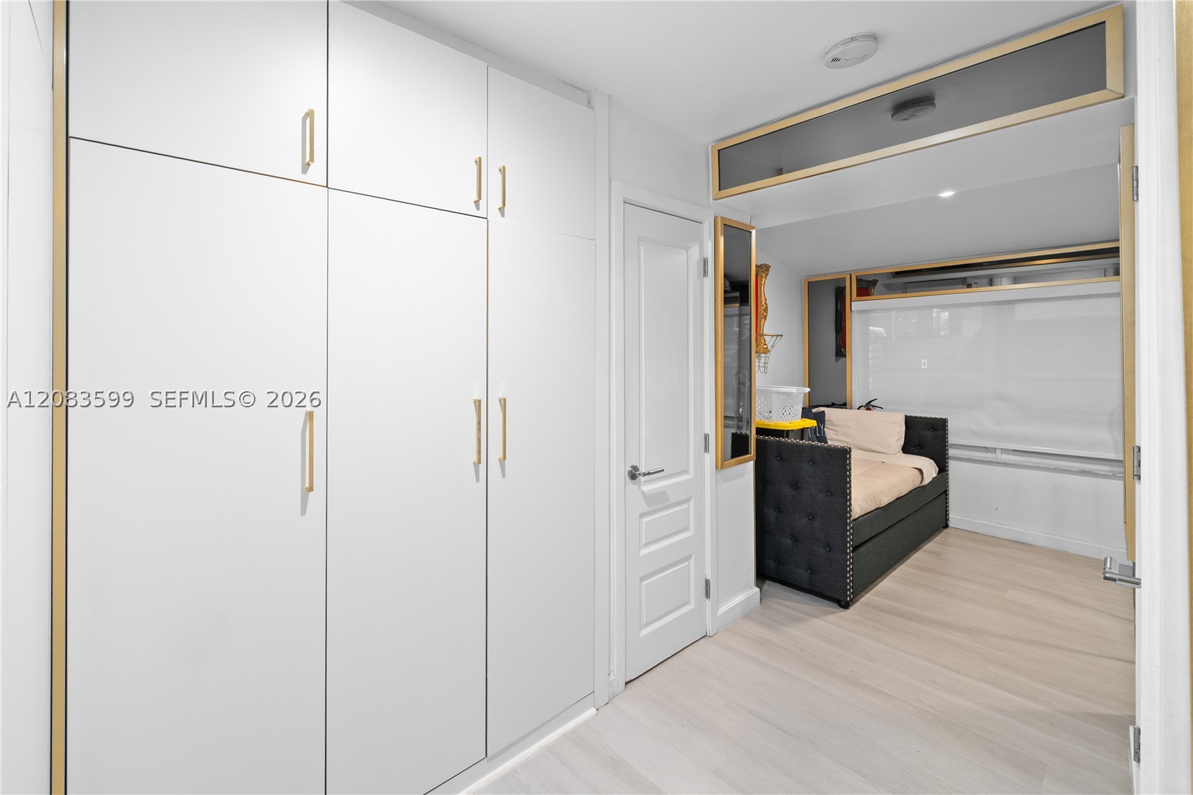 238 E San Marino Dr, Miami Beach FL 33139
