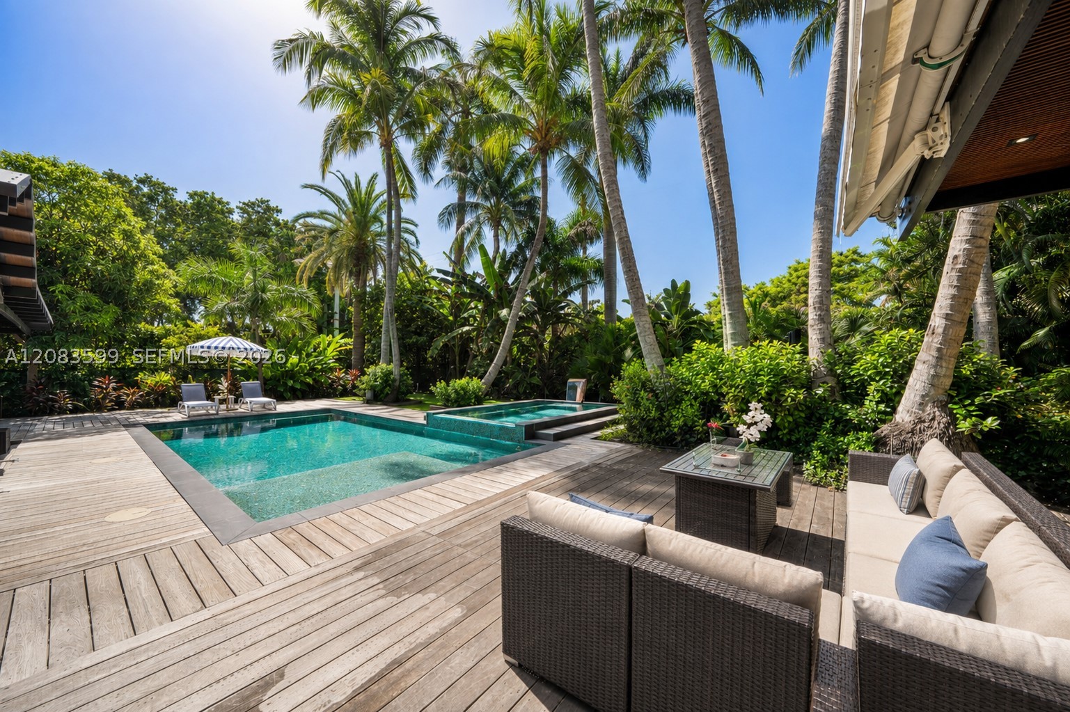 238 E San Marino Dr, Miami Beach FL 33139