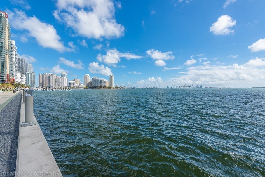 1331 Brickell Bay Dr #3505, Miami FL 33131