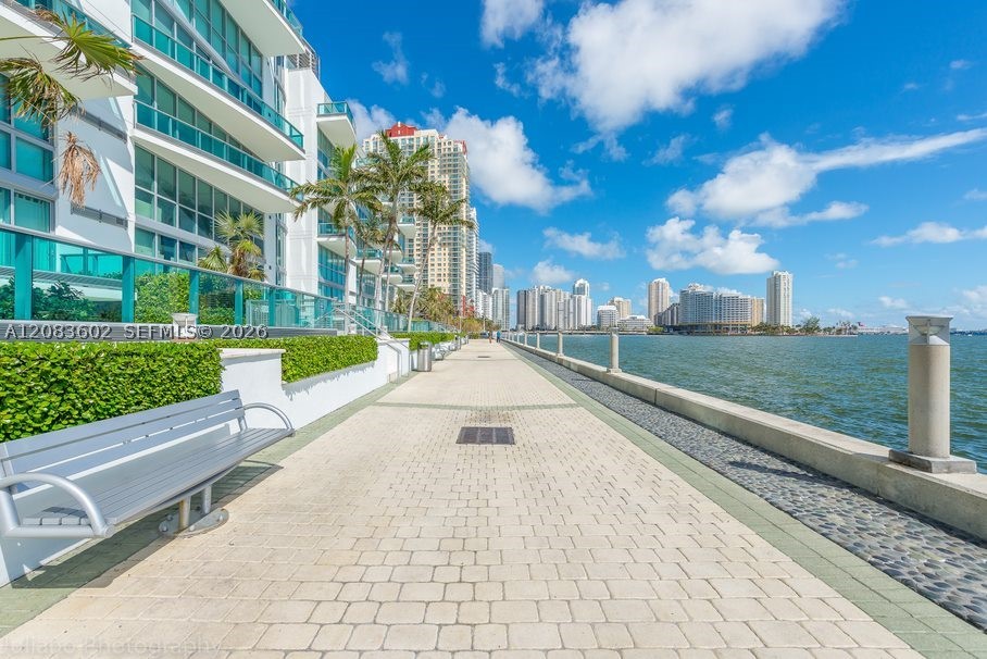 1331 Brickell Bay Dr #3505, Miami FL 33131
