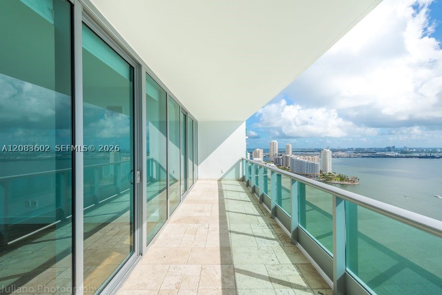 1331 Brickell Bay Dr #3505, Miami FL 33131