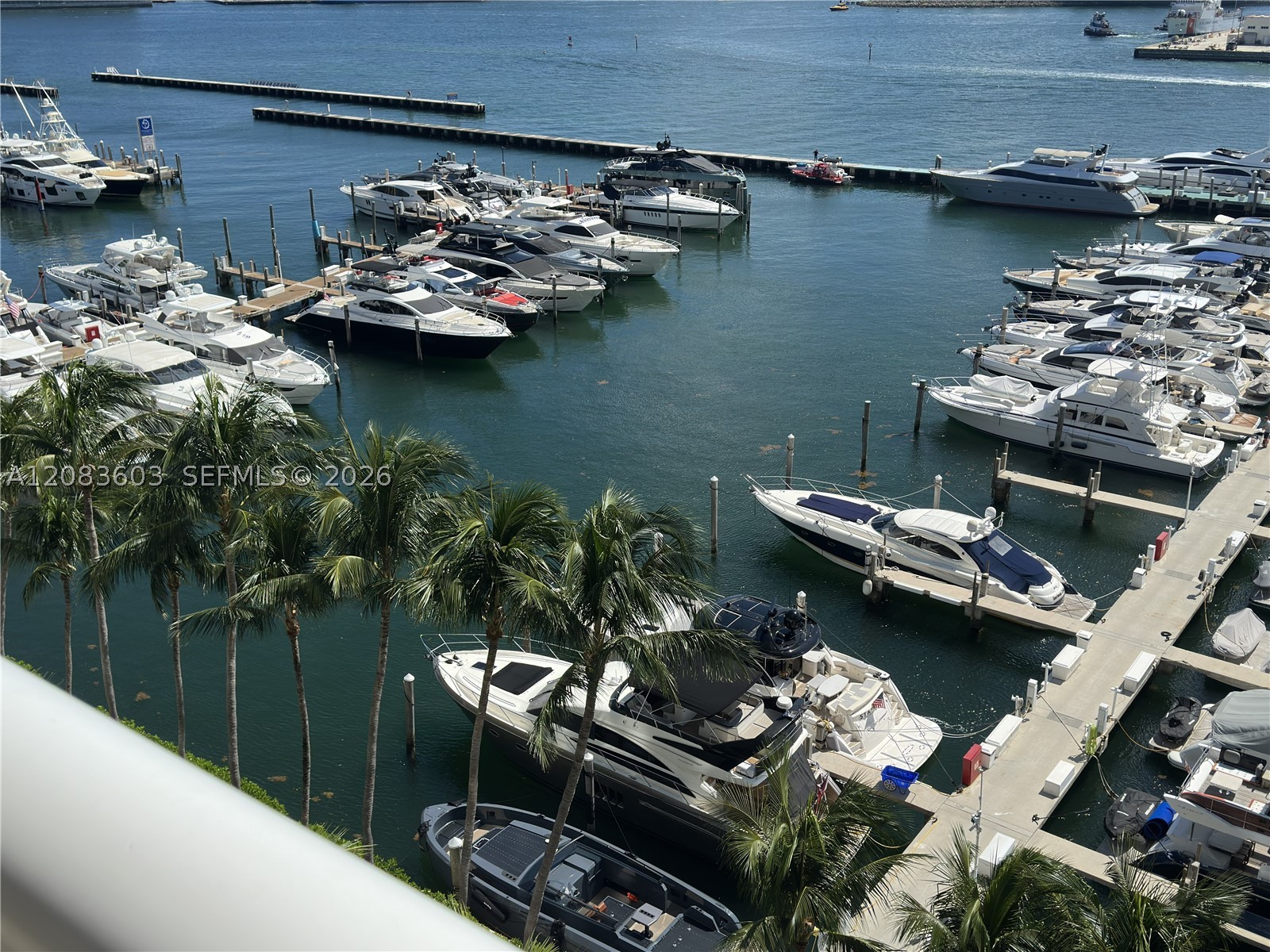 400 Alton Rd #901, Miami Beach FL 33139