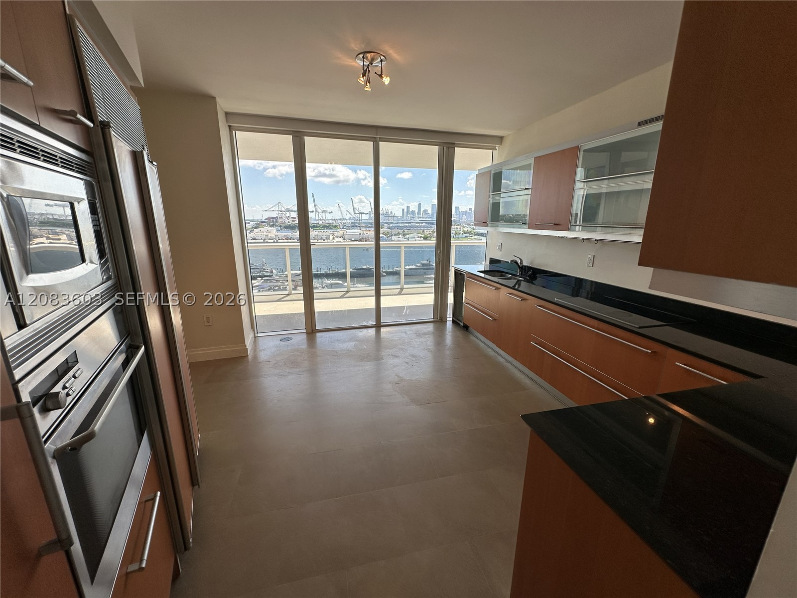 400 Alton Rd #901, Miami Beach FL 33139