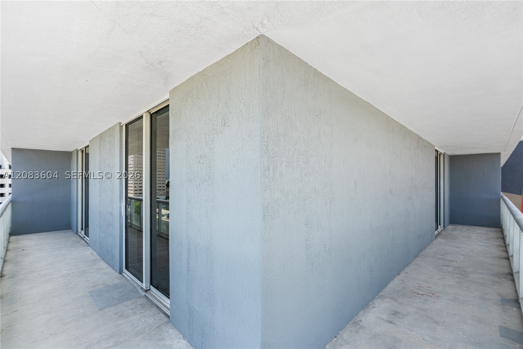 50 BISCAYNE BLVD #902, Miami FL 33132