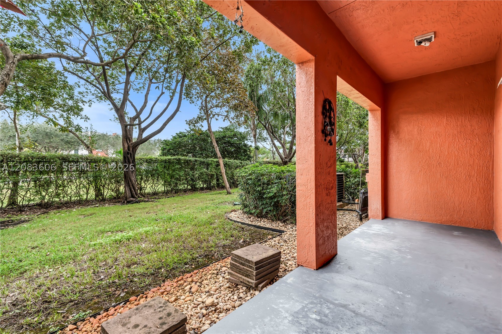 7401 Palomino Dr #114-1, Davie FL 33024