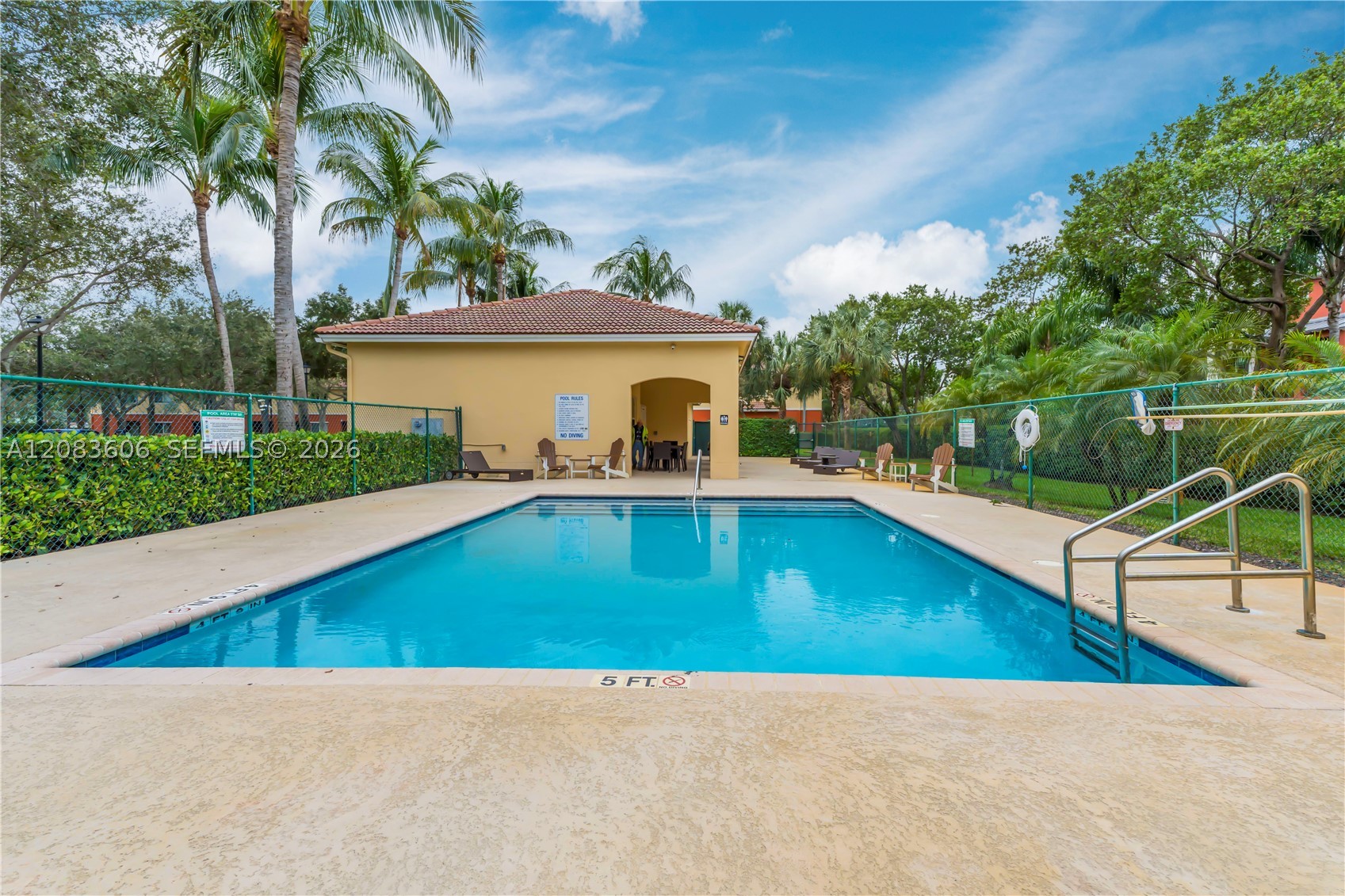 7401 Palomino Dr #114-1, Davie FL 33024