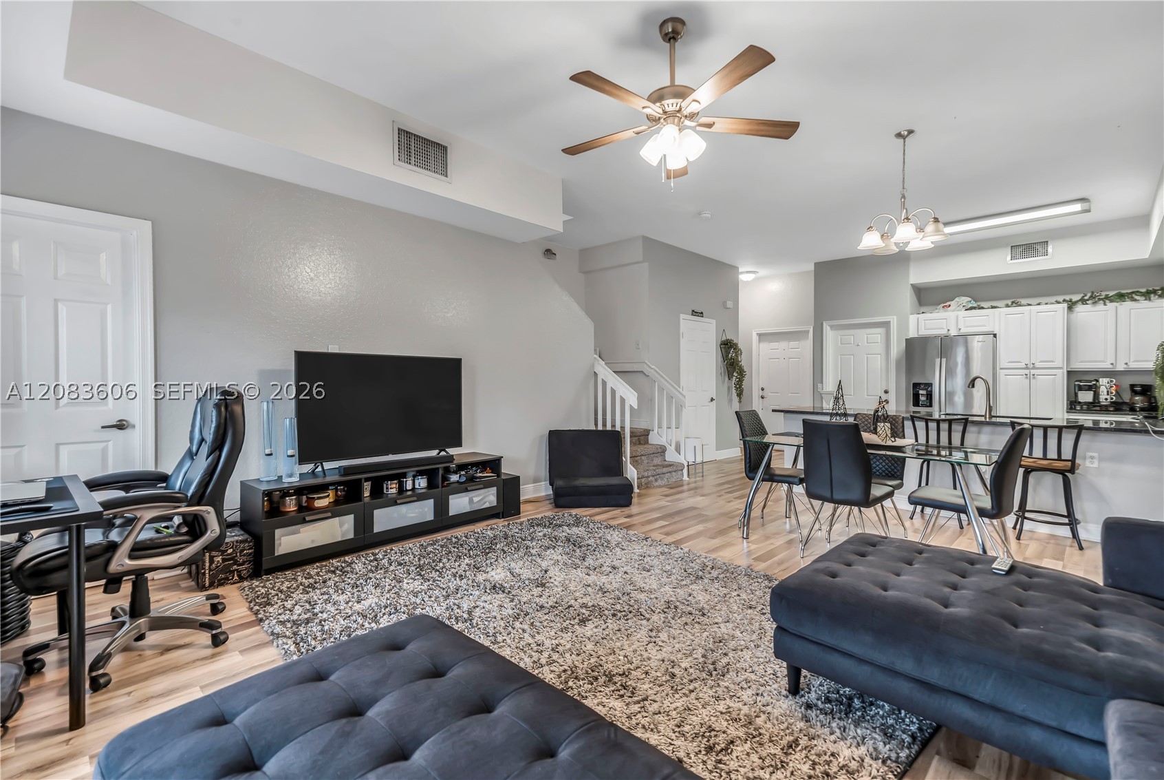 7401 Palomino Dr #114-1, Davie FL 33024