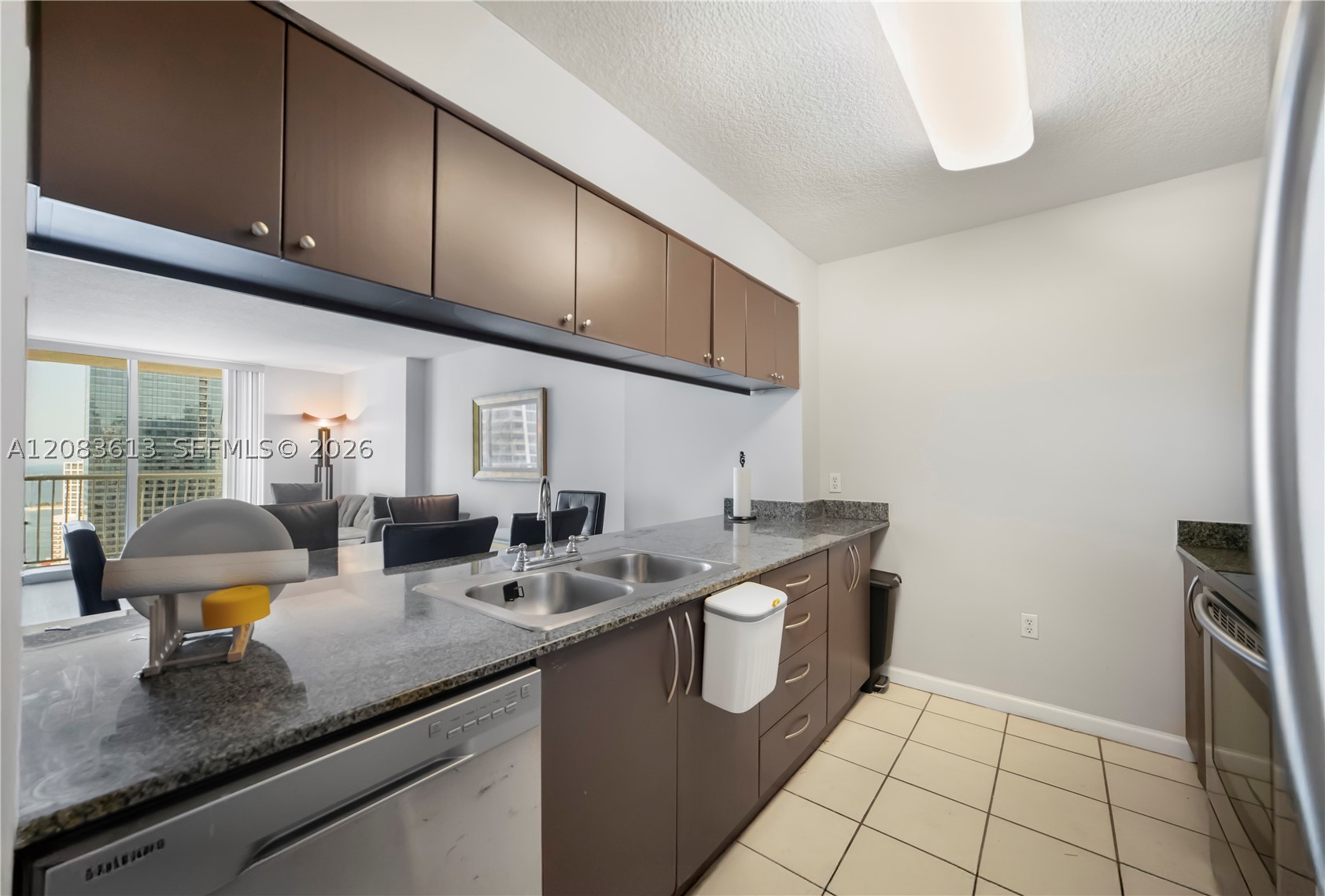 1200 Brickell Bay Dr #4121, Miami FL 33131