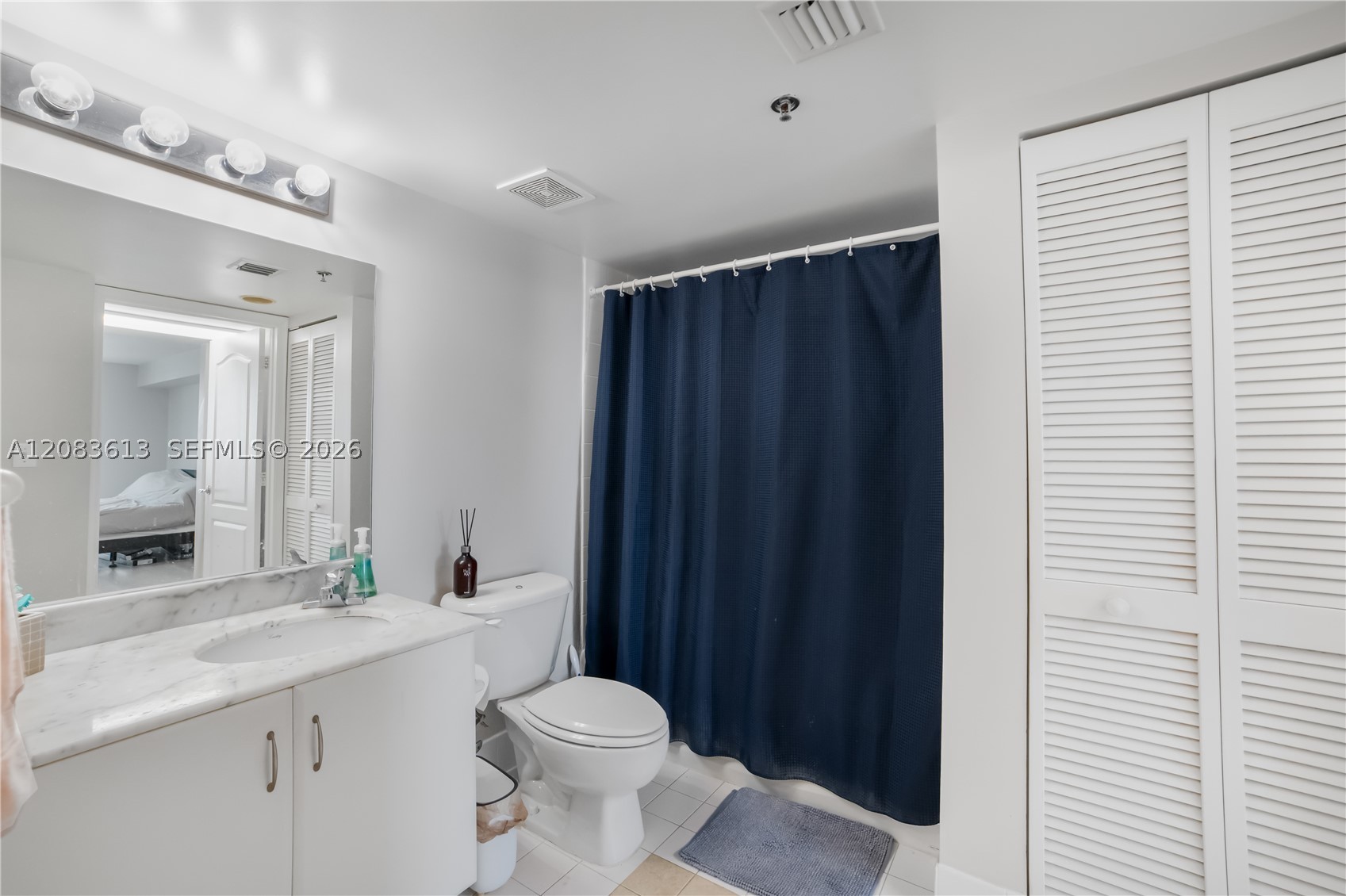 1200 Brickell Bay Dr #4121, Miami FL 33131