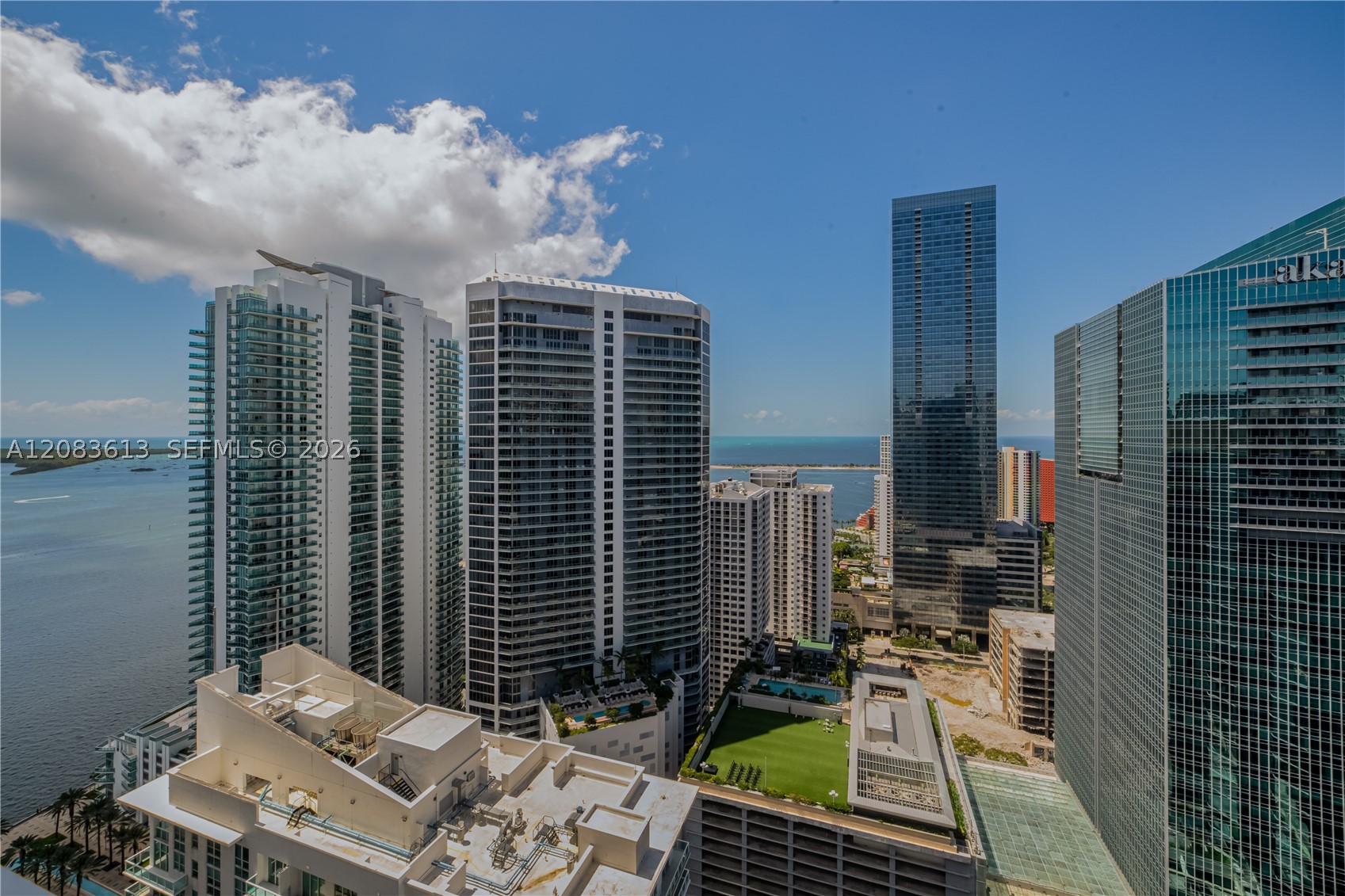 1200 Brickell Bay Dr #4121, Miami FL 33131