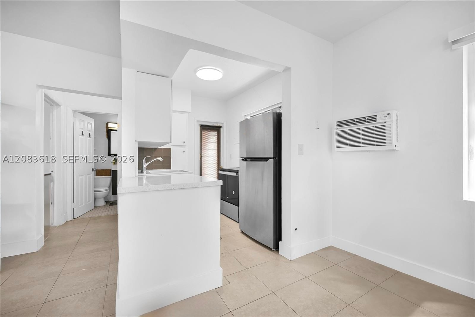 1195 Marseille Dr #5, Miami Beach FL 33141