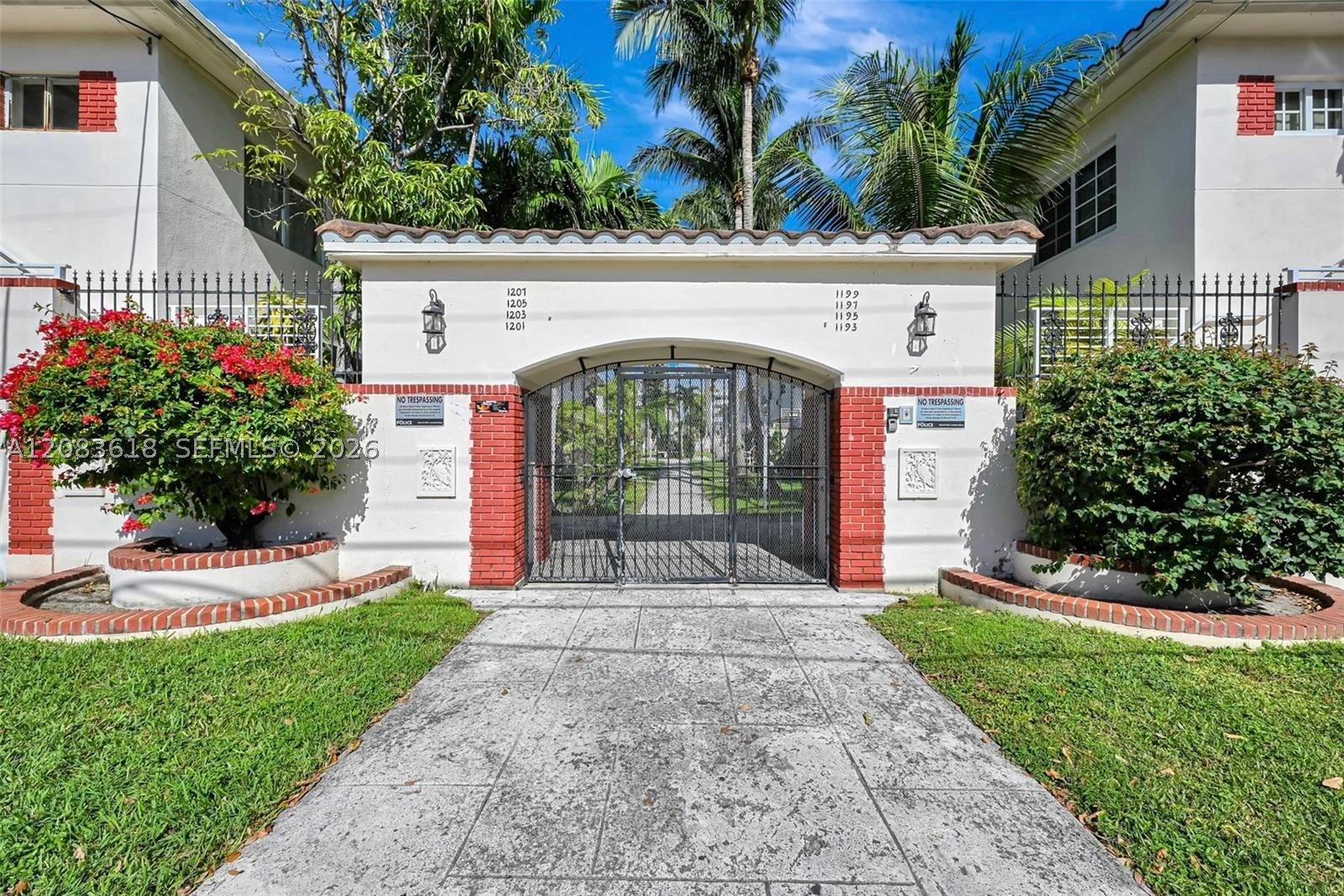 1195 Marseille Dr #5, Miami Beach FL 33141