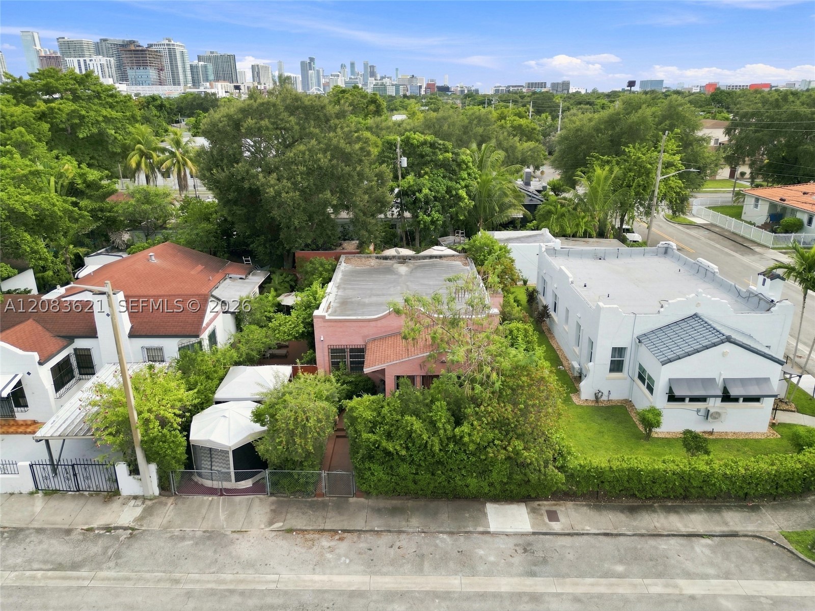 84 NW 47th St, Miami FL 33127