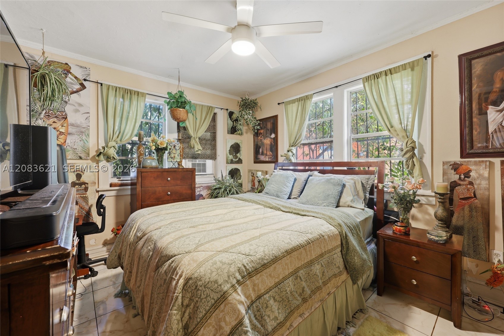 84 NW 47th St, Miami FL 33127