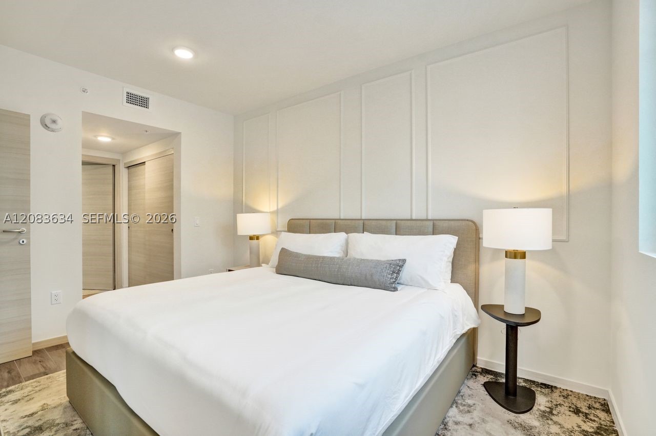 4220 LAGUNA ST #403, Coral Gables FL 33146