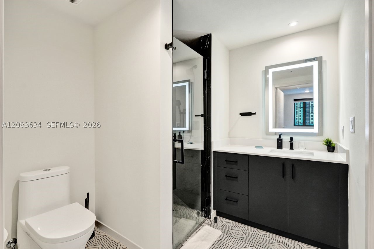 4220 LAGUNA ST #403, Coral Gables FL 33146